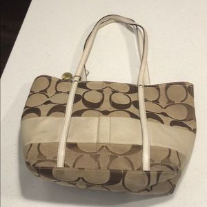 Coach handbag